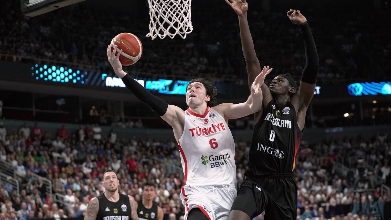 imamoglundan 12 dev adama tesekkur yureginiz rahat olsun siz bizim sampiyonumuzsunuz wQcaKXLu