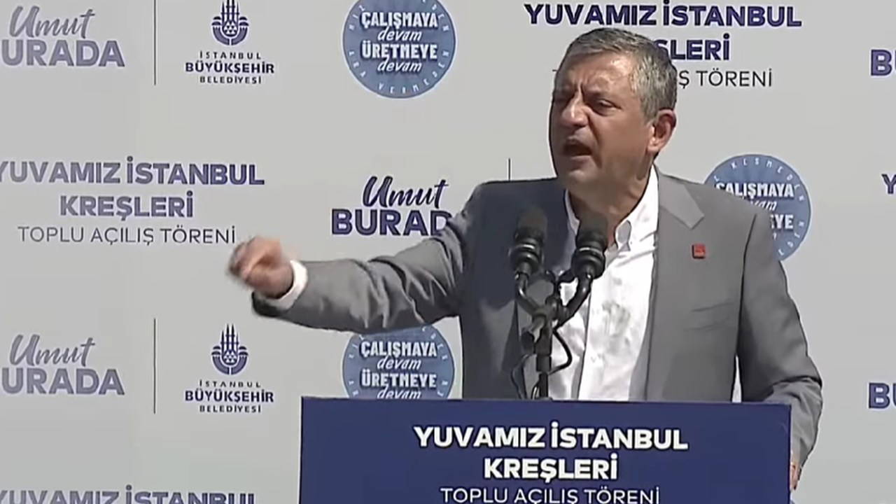 ozgur ozelden carpici sozler hizmet de acsak ozgur celikle hapis de yatsak ozgur celikle yatariz 4dhrySzX