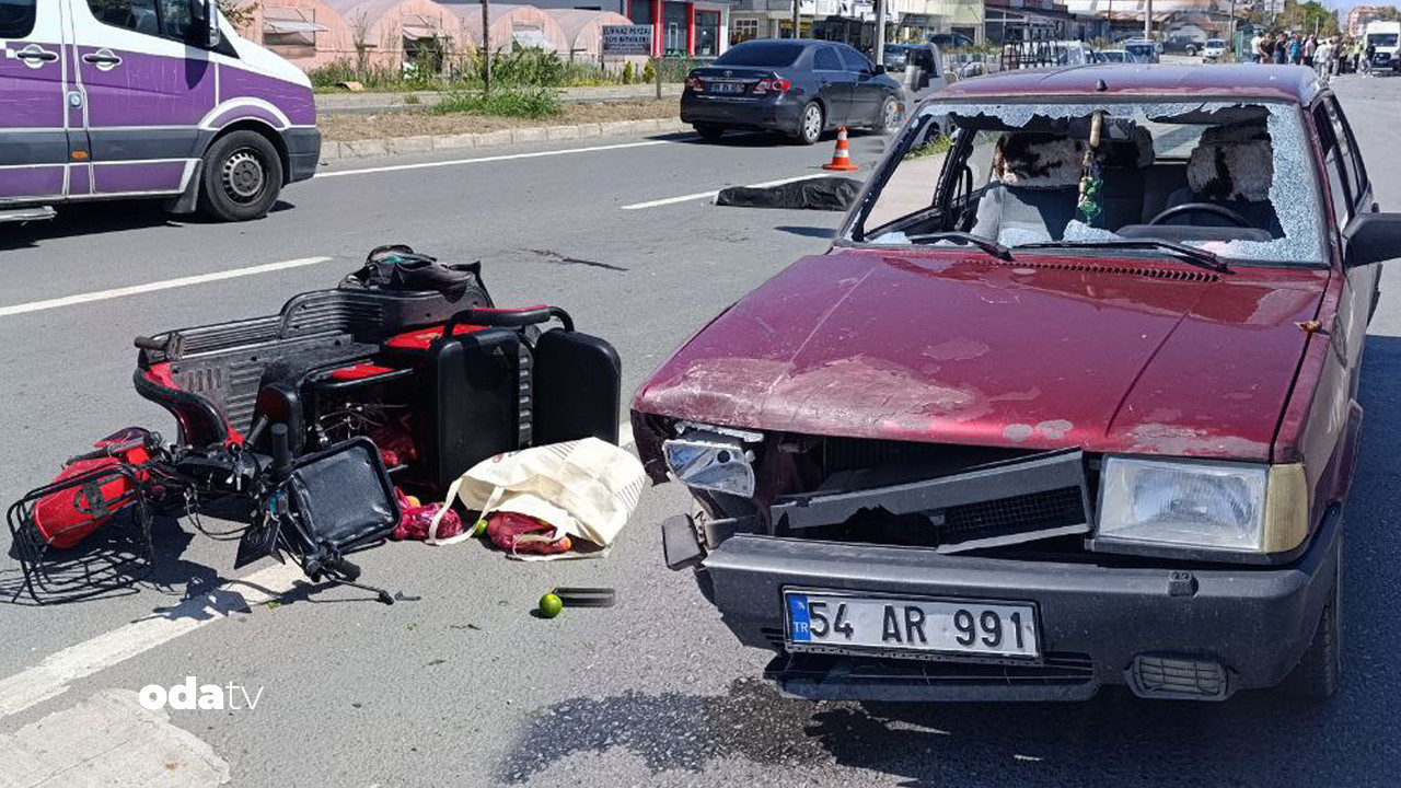 sakaryada feci kaza anne kiz boyle yola savruldu QWUc5f3w