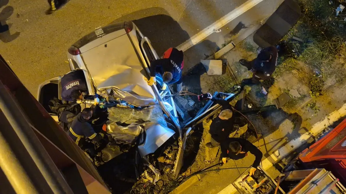 zonguldakta trafik kazasi iki genc hayatini kaybetti F4WtImQU