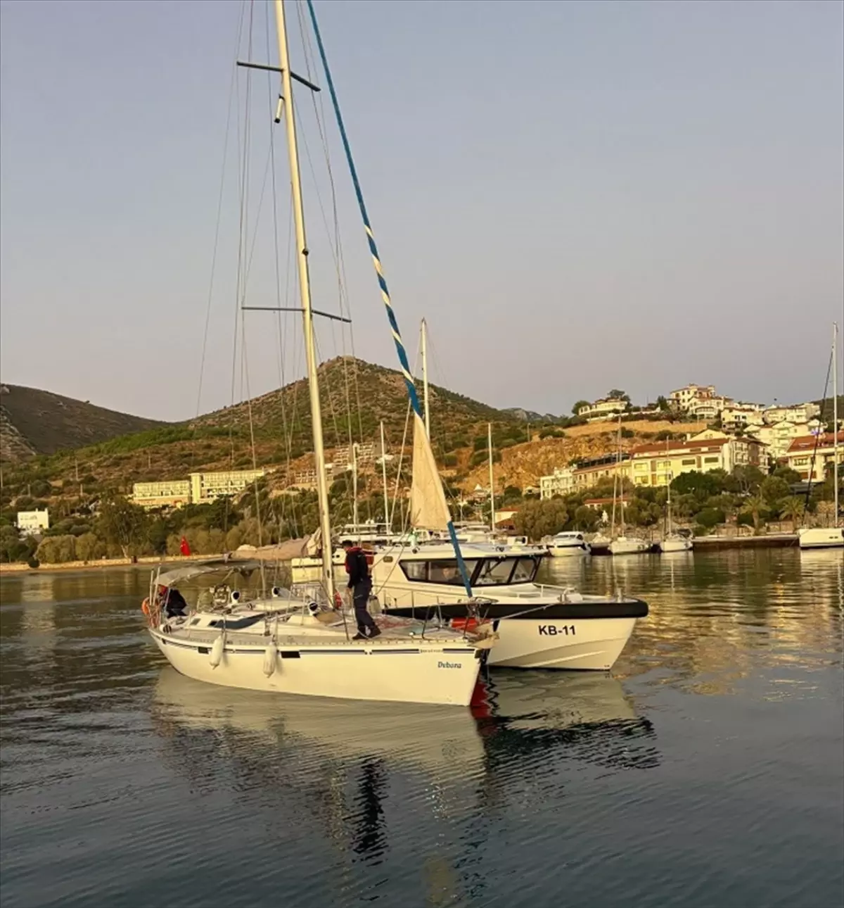 datca aciklarinda 42 duzensiz gocmen ve 2 kacakci yakalandi BP5yzx9W