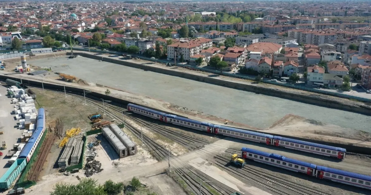 turkiyenin ilk hizli tren fabrikasi 35 milyar tl ekonomiye katki saglayacak lJwyZC5S.webp