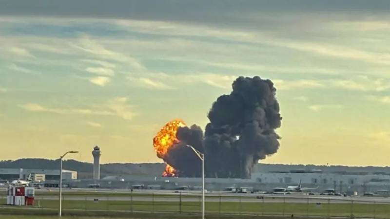 abdde 12 kisinin oldugu ucak faciasinda kara kutu bulundu 16 kisi h l kayip tdQ8Wz9d.jpg