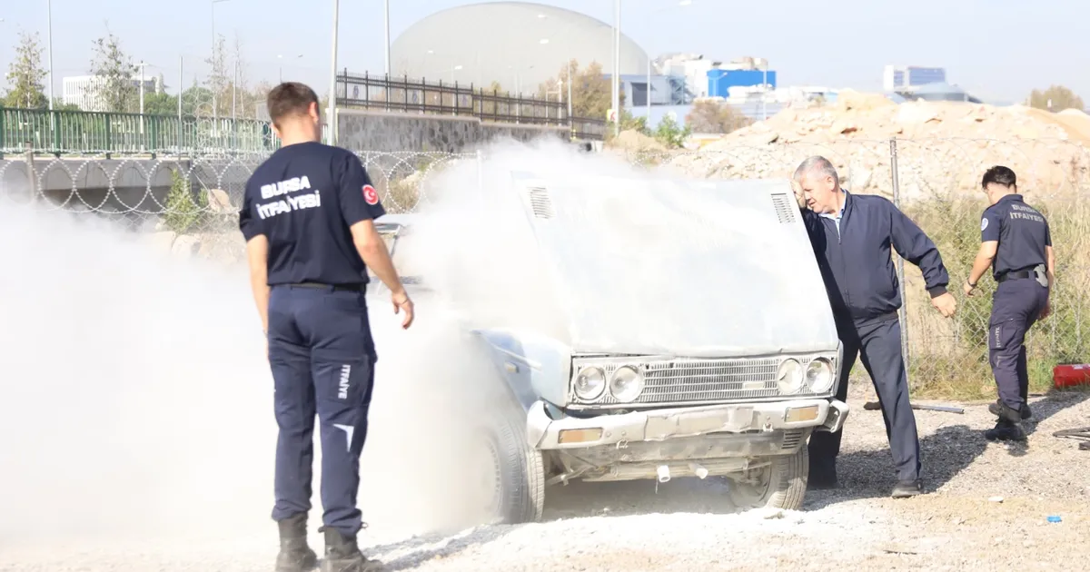 bursada otobus soforlerine yangin tatbikati XKsJiSnc.webp